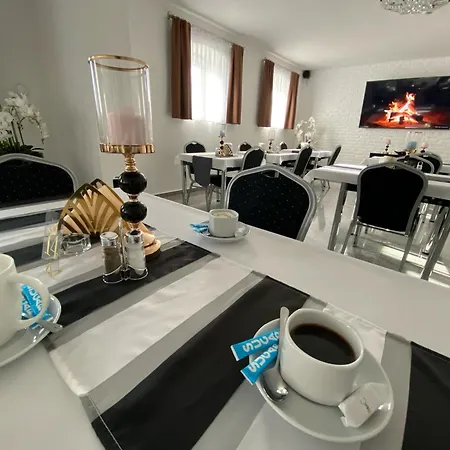 Appartement Mysliwska - Biznes