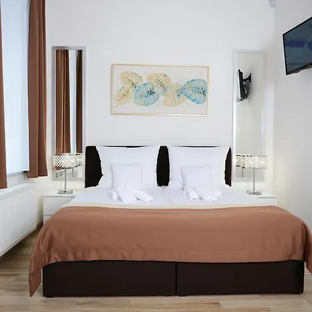 Mysliwska - Biznes 코잘린