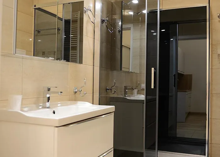 Mysliwska - Biznes Апартаменты Кошалин